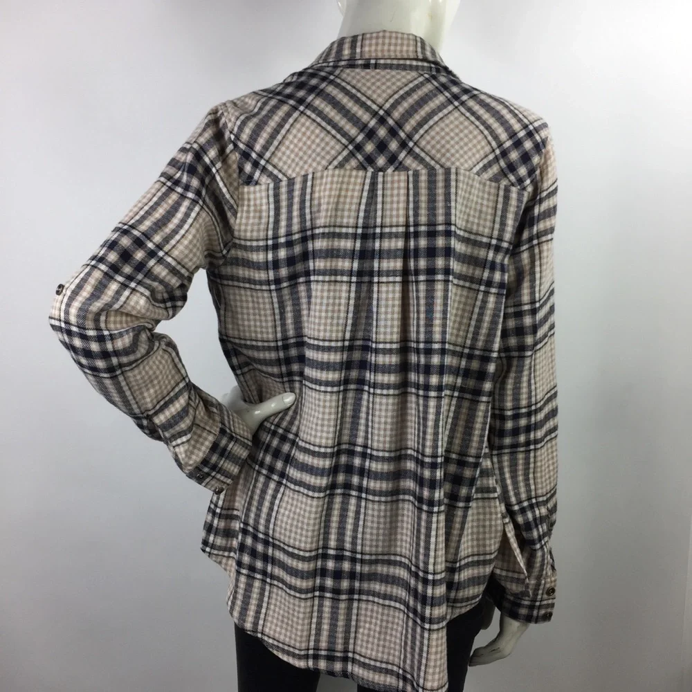 Doe & Rae Plaid Button Up Top Size S - Picture 9 of 16